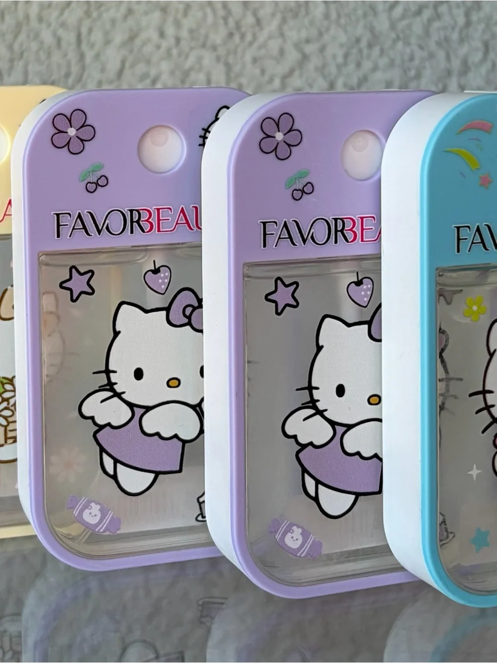 18 Pieces Hello Kitty Kids Makeup & Hair Accessory Set